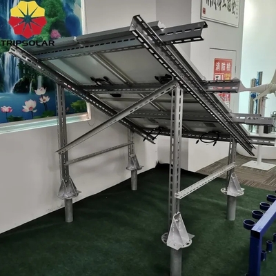 Sistema de montaje en tierra de paneles solares de fácil y rápida instalación con carga de viento de 60 M/s
