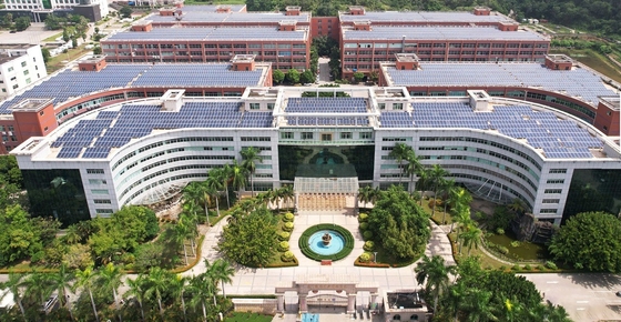 Estructura de bastidores de paneles fotovoltaicos de marco de aluminio certificado ISO9001/CE para el largo plazo