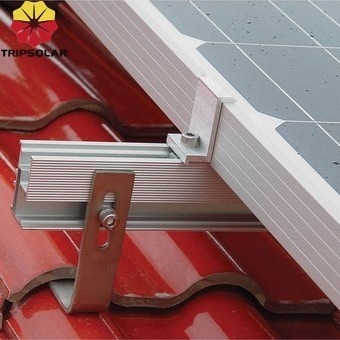 Sistema de montaje de paneles solares para estructuras fotovoltaicas