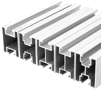Estructuras de montaje de paneles fotovoltaicos basados en aluminio solar para módulos aplicables